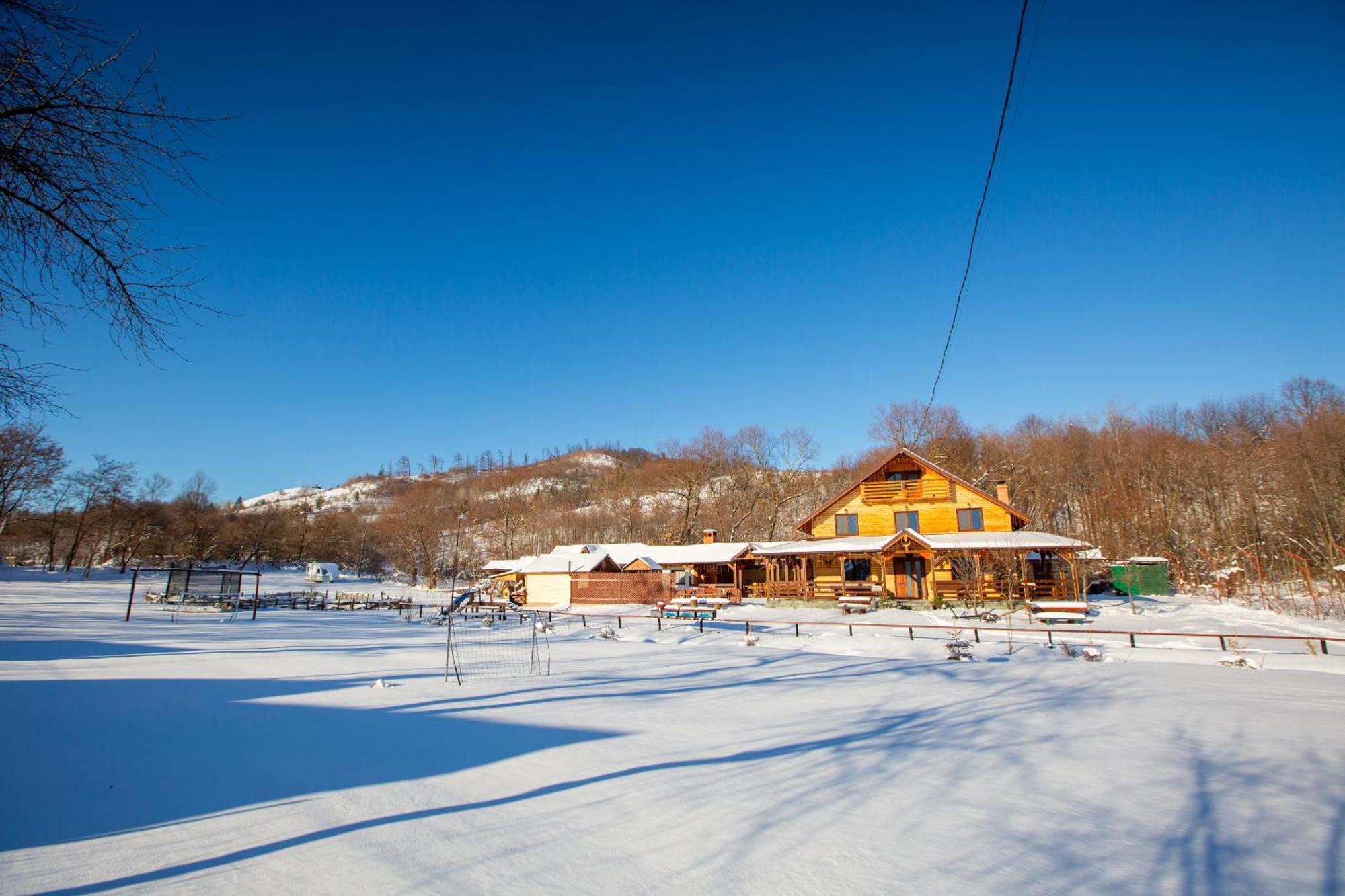 Cabana Lunca Targu Neamt Exterior foto