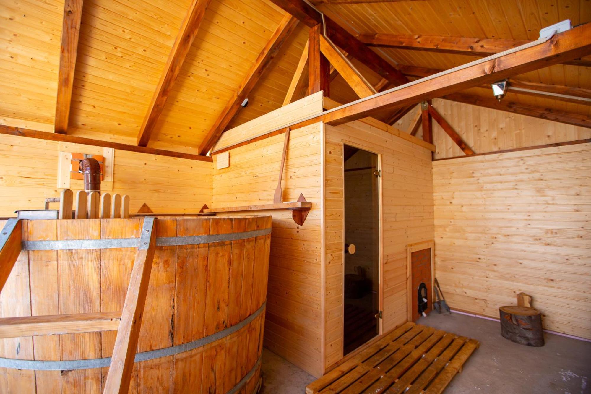 Cabana Lunca Targu Neamt Exterior foto